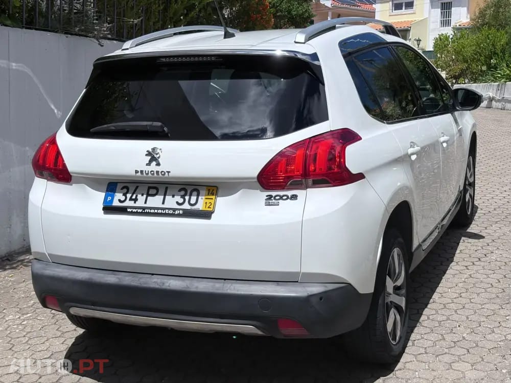 Peugeot 2008 1.6 e-HDi Allure