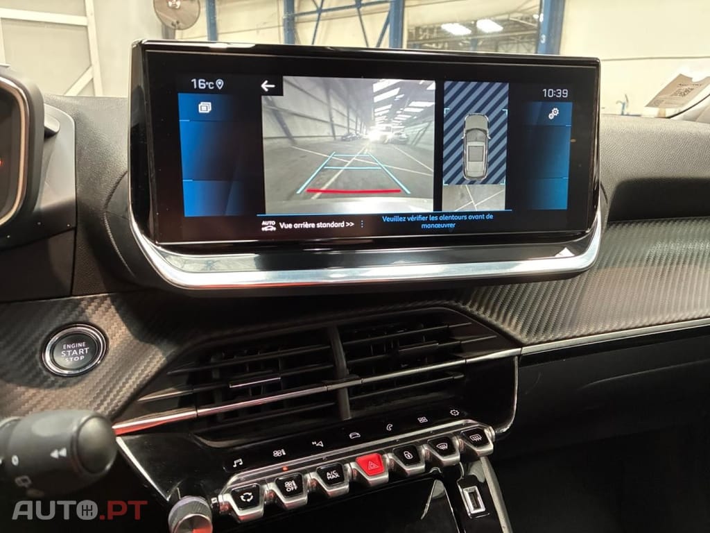 Peugeot 2008 1.5 BlueHDi Allure Pack