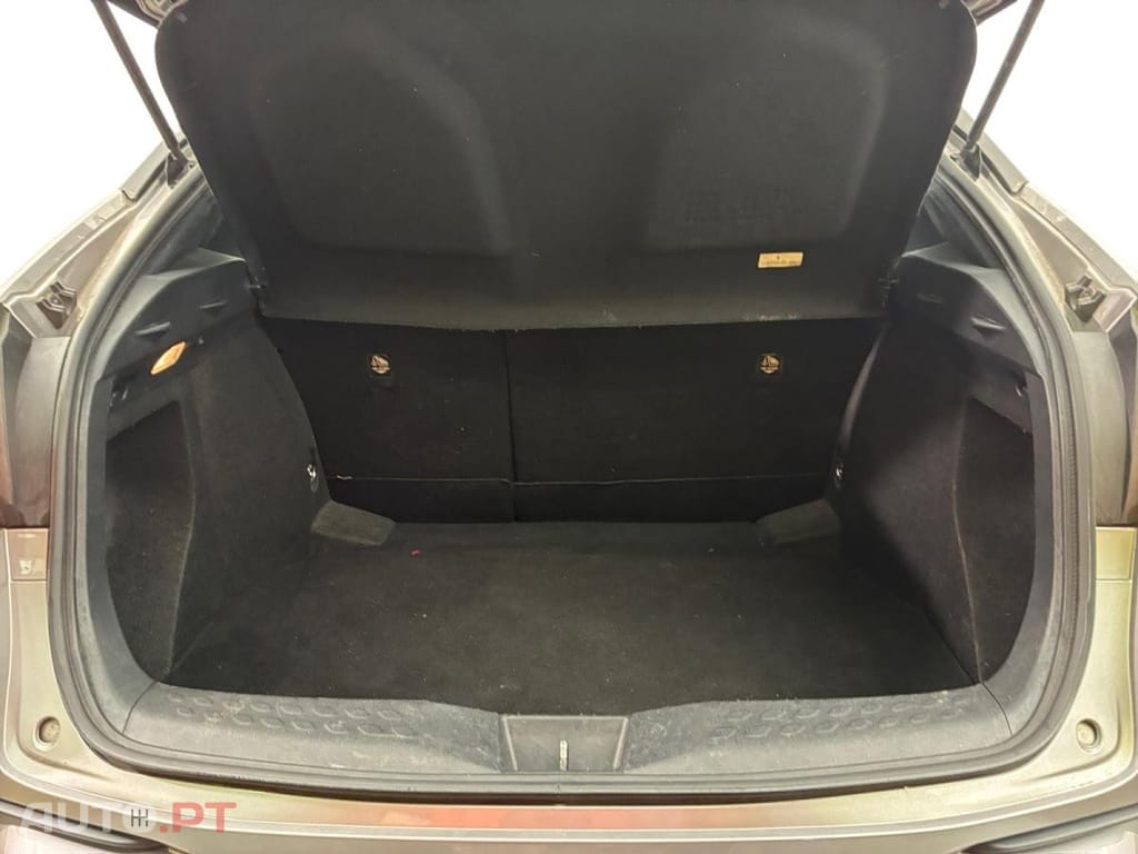 Toyota C-HR Pro 1.8 Hybrid Dynamic Business