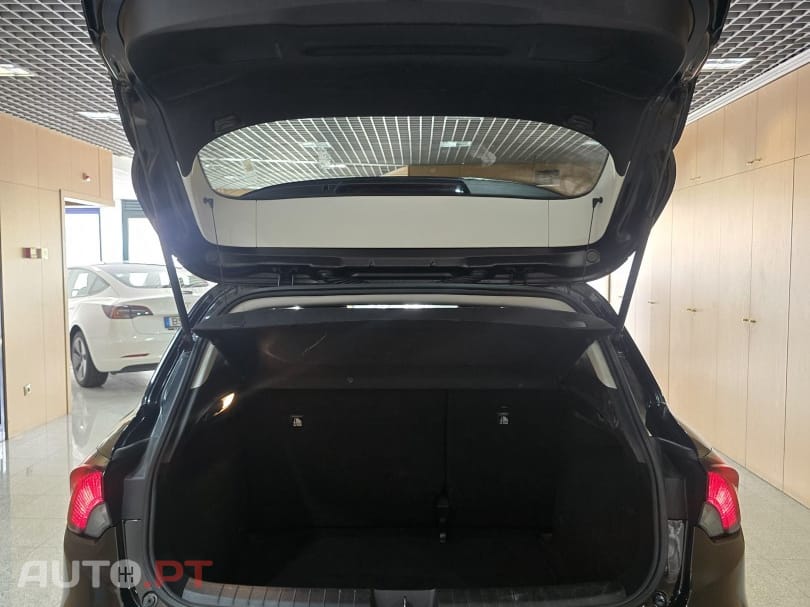 Fiat Tipo 1.3 M-Jet Lounge
