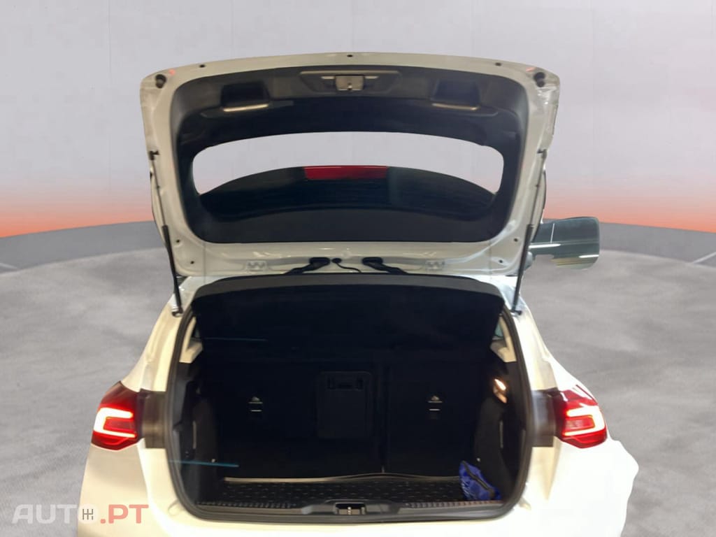 Ford Focus 1.0 EcoBoost MHEV Active X Aut.