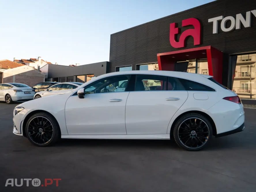 Mercedes-Benz CLA 250 e 8G-DCT AMG Line