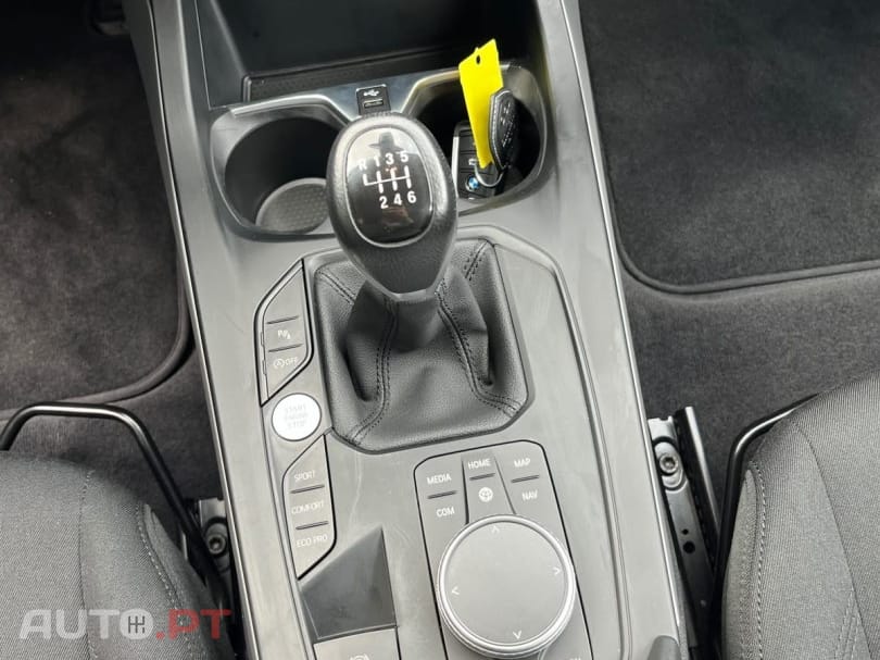 BMW 118 i Advantage