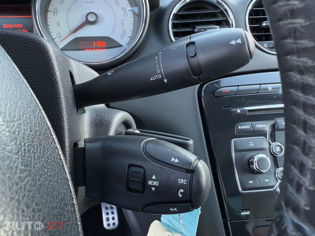 Peugeot 308 CC 2.0 HDi Roland Garros