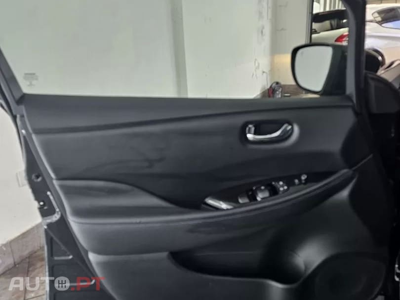 Nissan Leaf N-Connecta Full Led