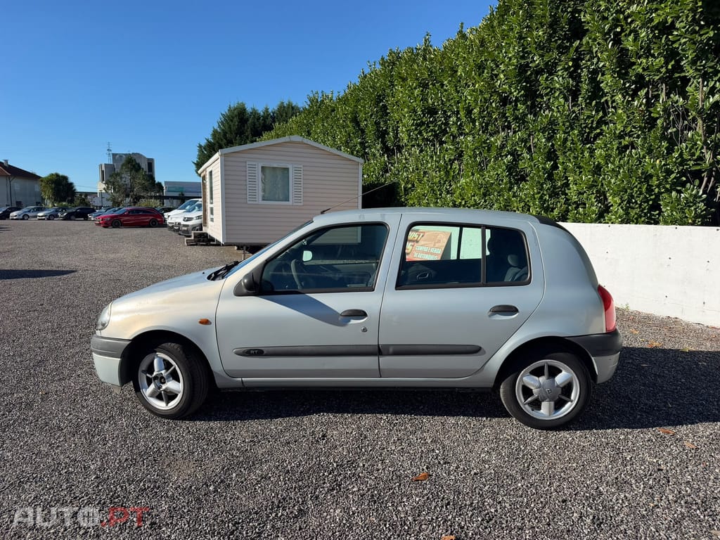 Renault Clio 1.2
