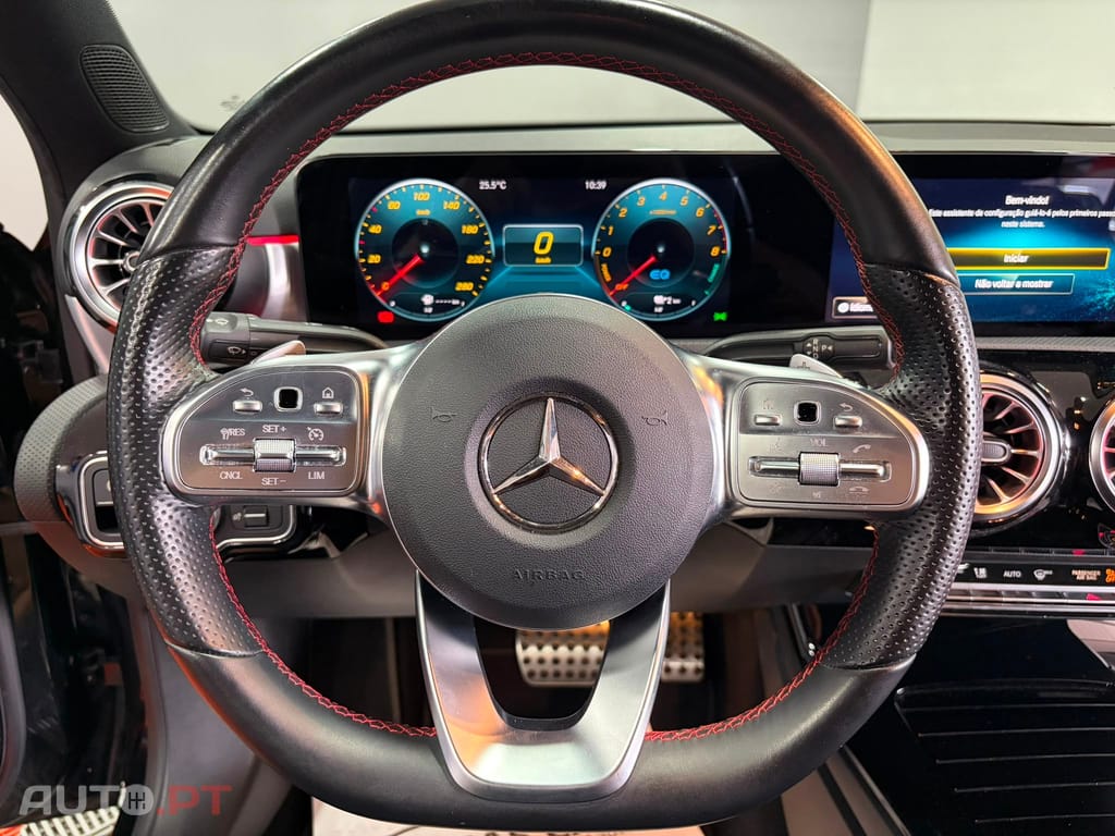 Mercedes-Benz A 250 e AMG Line