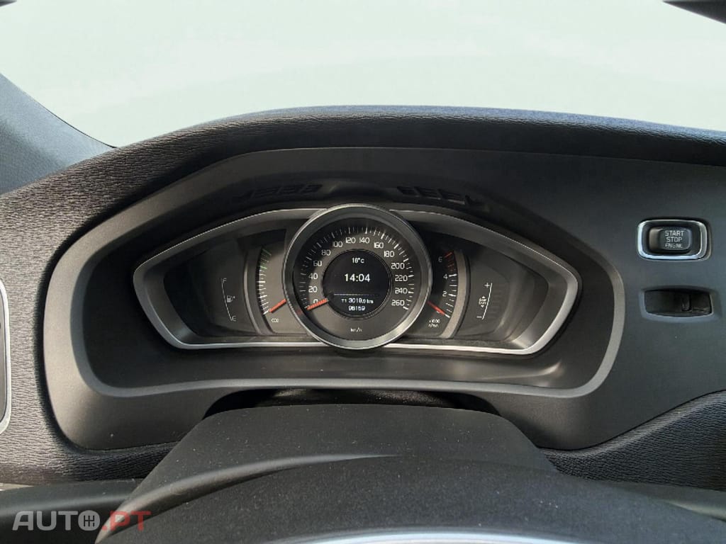 Volvo V40 1.6 D2 R-Design