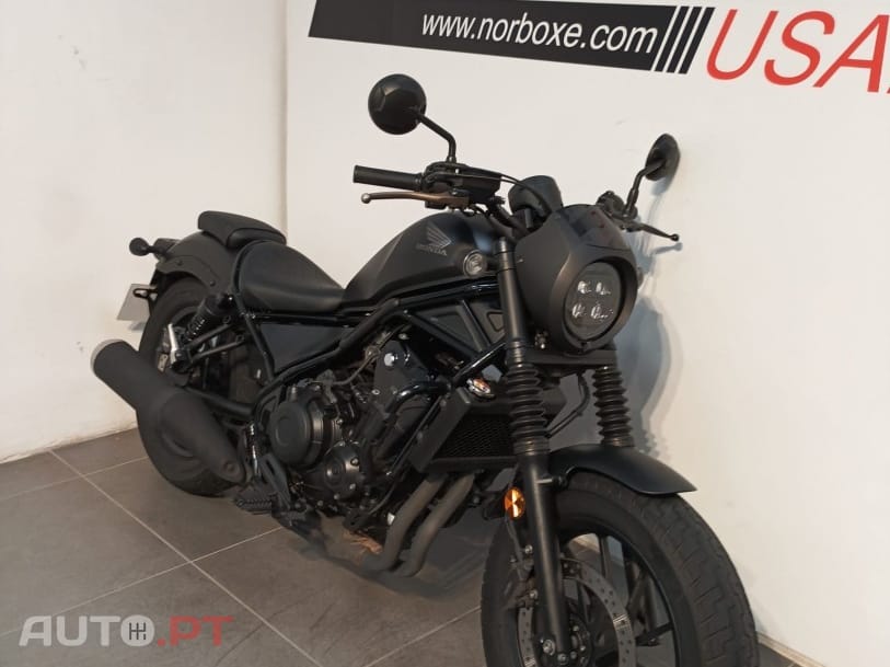 Honda CMX 500 REBEL
