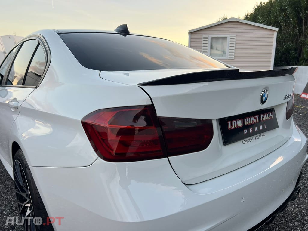 BMW 328 i Auto Line Sport