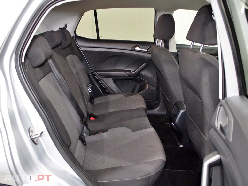 Volkswagen T-Cross 1.0 TSI Urban DSG