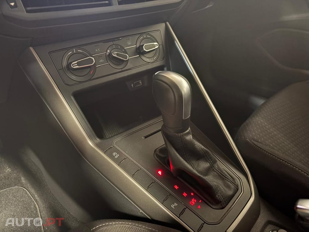 Volkswagen Polo 1.6 TDI Confortline DSG