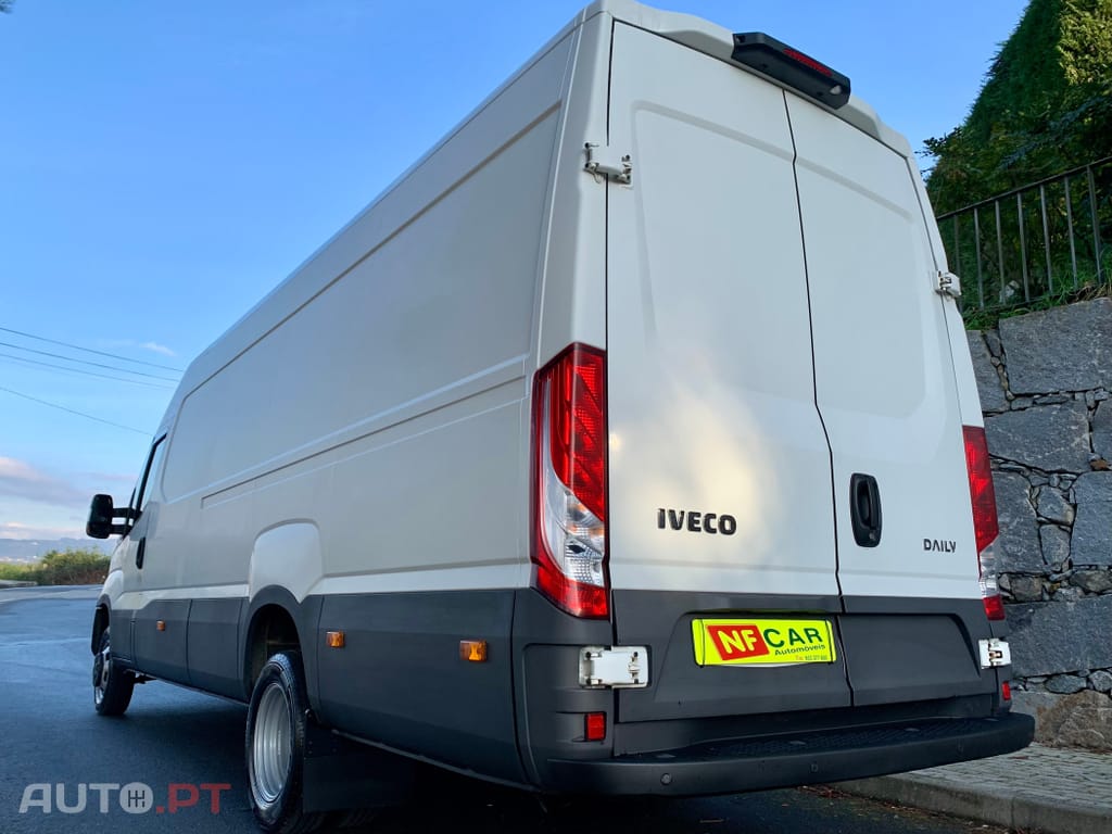 Iveco Daily 3.0 35S15V 4100 18m3
