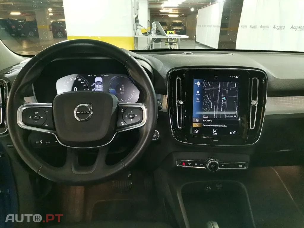 Volvo XC40 1.5 T5 PHEV R-Design Expression
