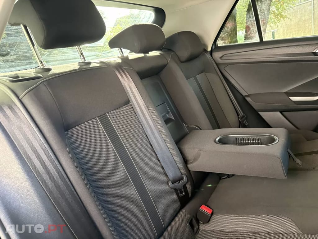 Volkswagen T-Roc 1.0 TSI Life