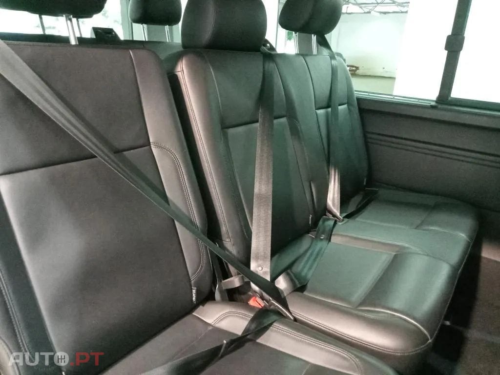 Volkswagen Caravelle 2.0 TDi BM Comfortline DSG