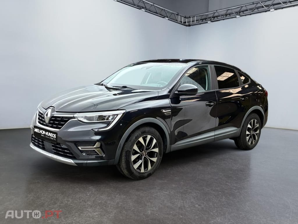 Renault Arkana 1.6 E-Tech Business