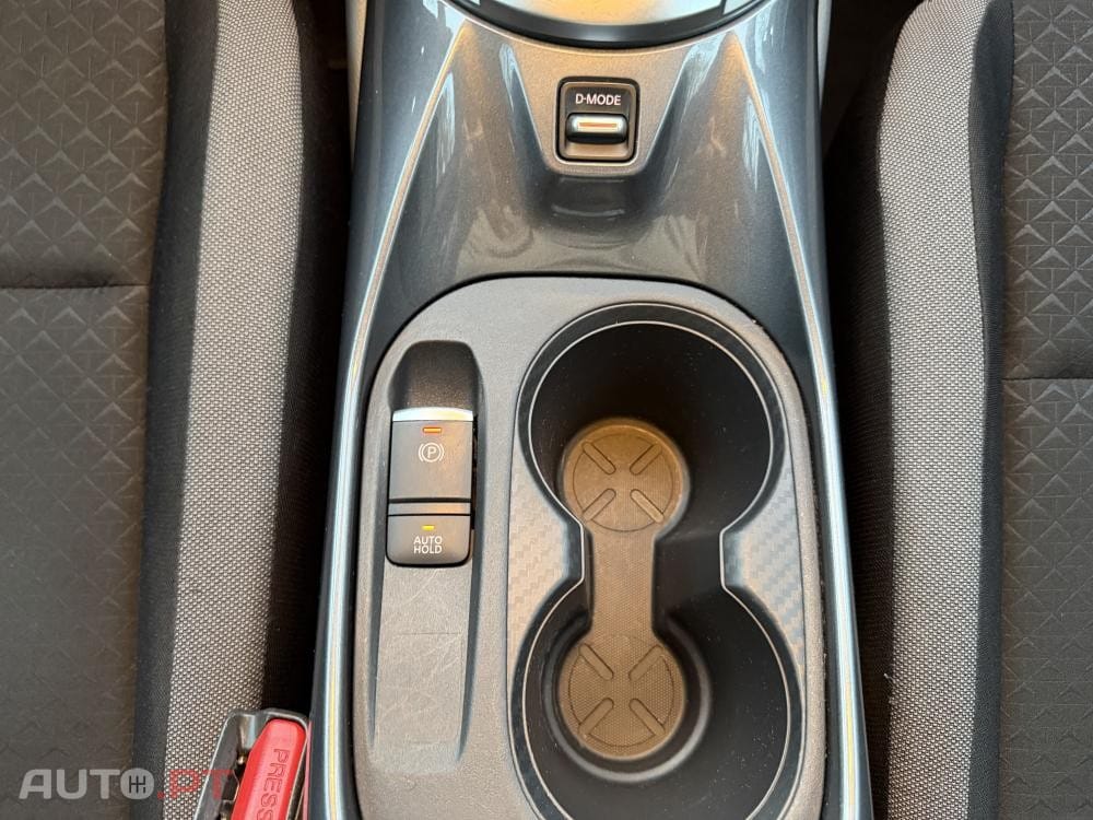 Nissan Juke 1.0 DIG-T N-Connecta NAV.