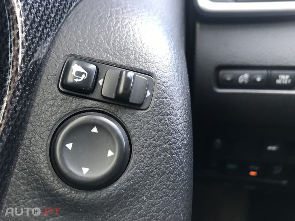 Nissan X-Trail 1.6 dCi N-Connecta Xtronic