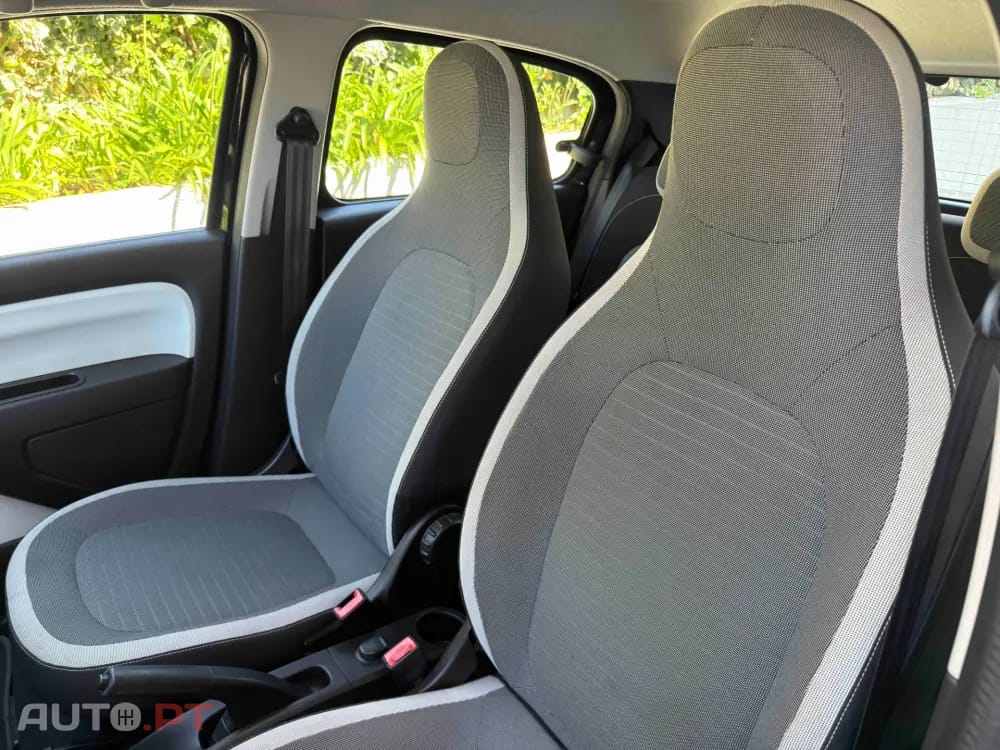 Renault Twingo 1.0 SCe Night&Day