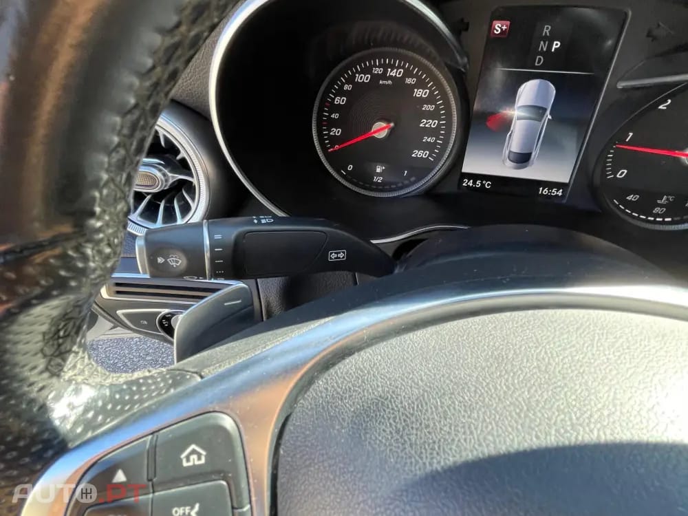 Mercedes-Benz C 220 d 9G-TRONIC AMG Line