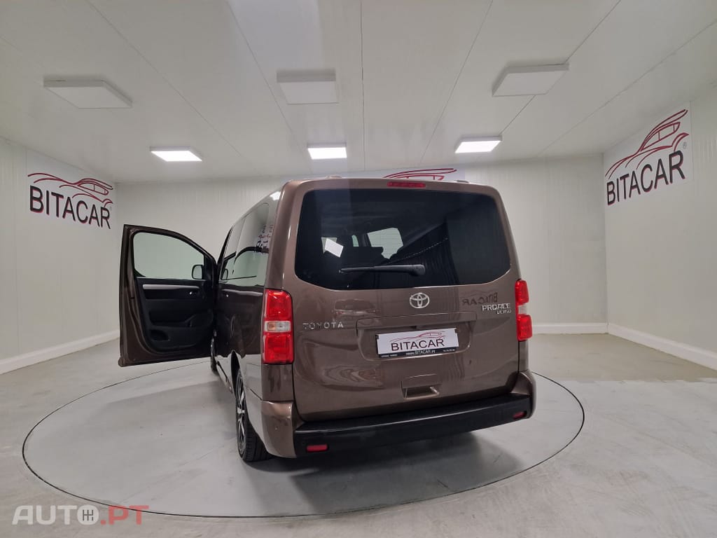 Toyota Proace Verso COMBI 1.6 D-4D L2 GPS 9 LUGARES