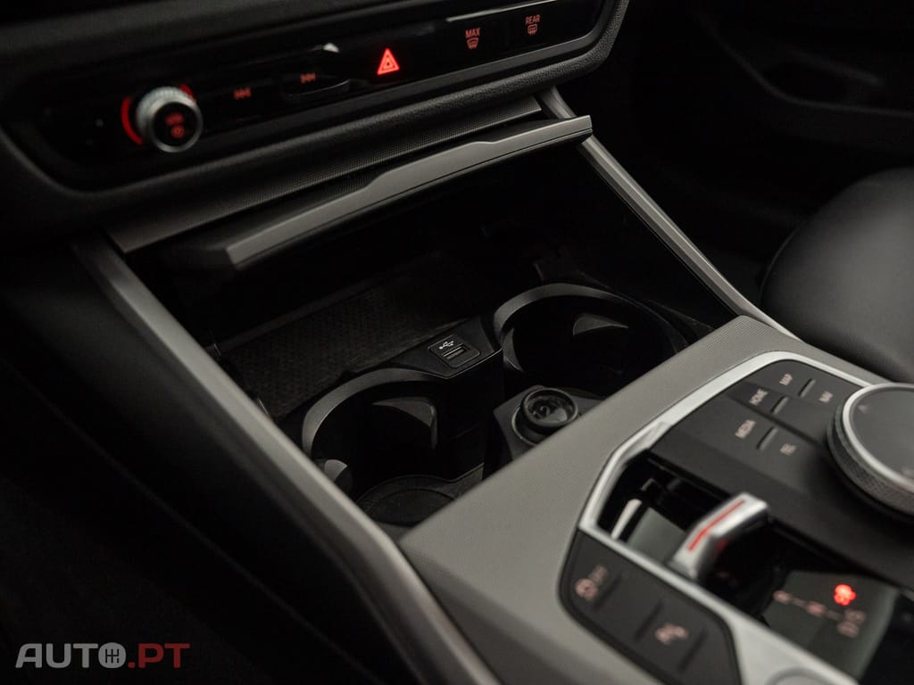 BMW 320 d Auto MHEV