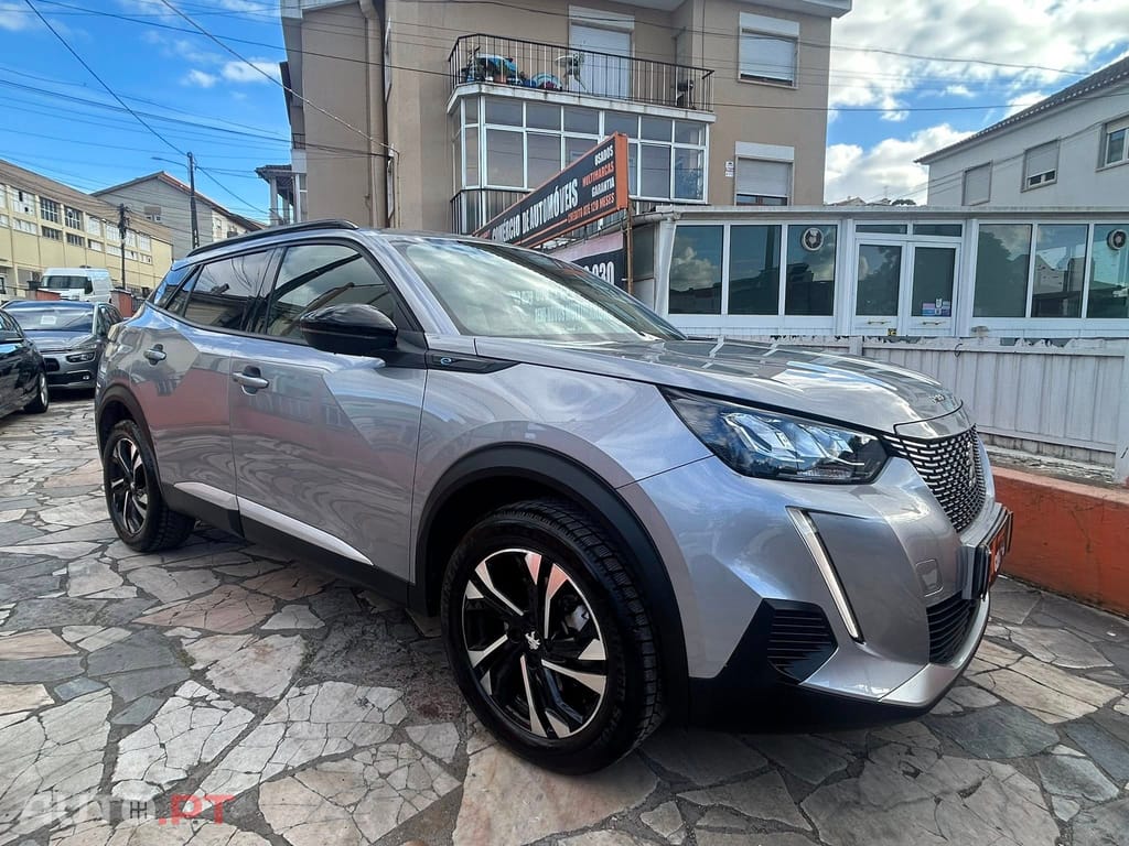 Peugeot E-2008 50 KWh Allure  5D Eletrico