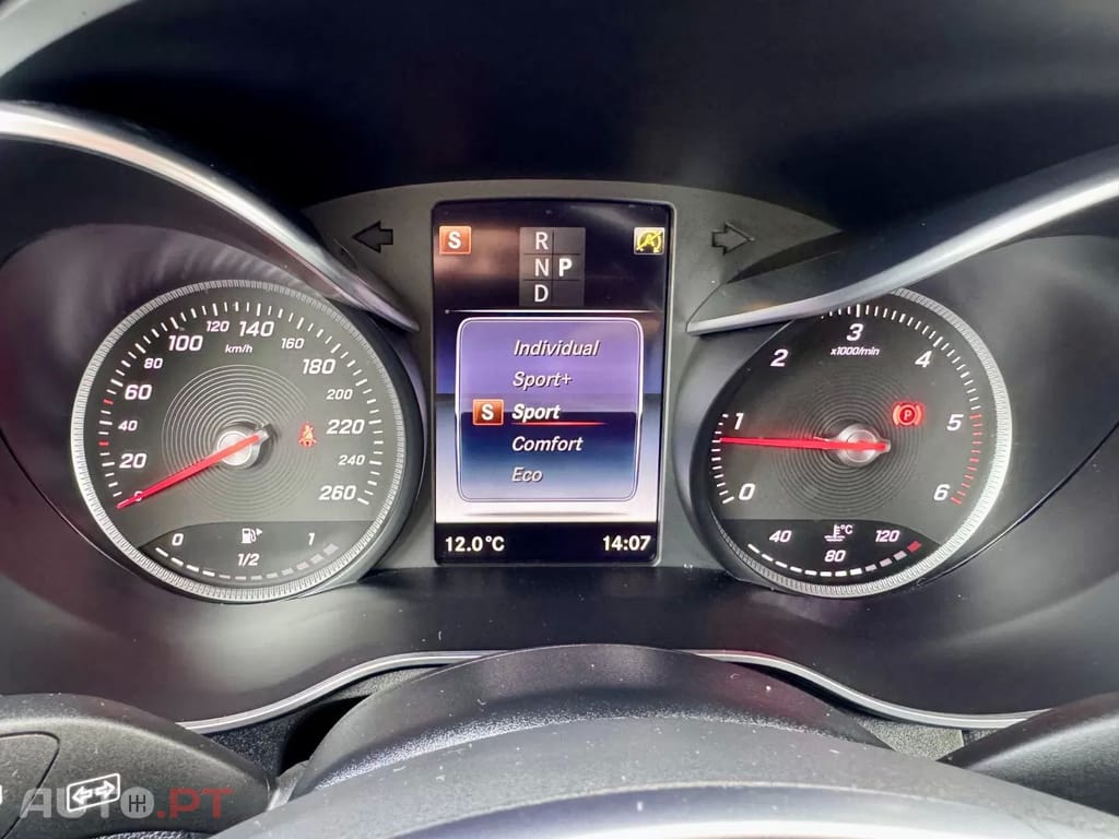 Mercedes-Benz GLC 250 d 4Matic 9G-TRONIC AMG Line