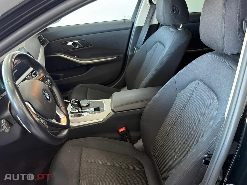 BMW 320 d Touring Auto