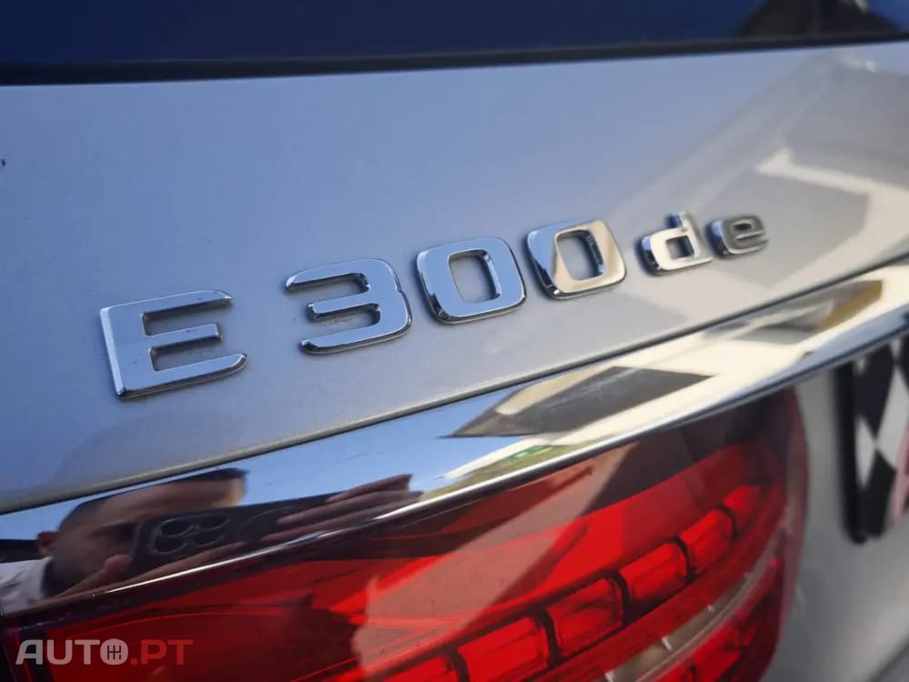 Mercedes-Benz E 300 e Station 9G-TRONIC AMG Line