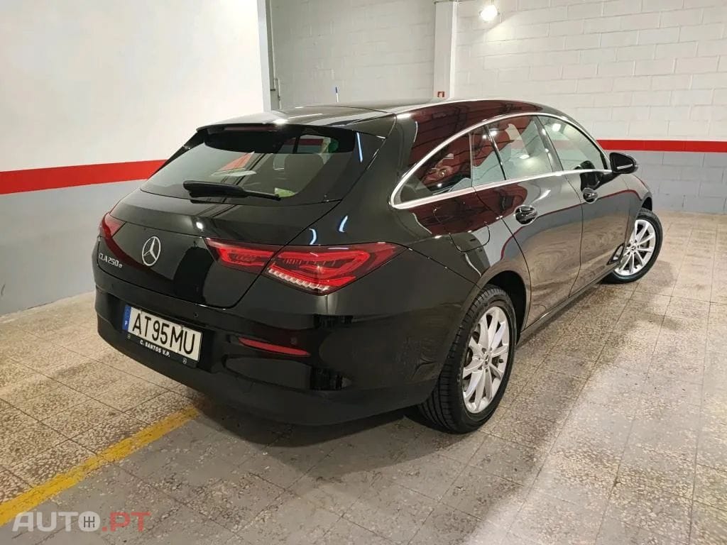 Mercedes-Benz CLA 250 e Shooting Brake Style Plus