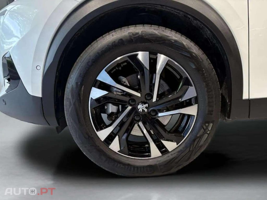 Peugeot E-2008 I.V.A DEDUTÍVEL GT 