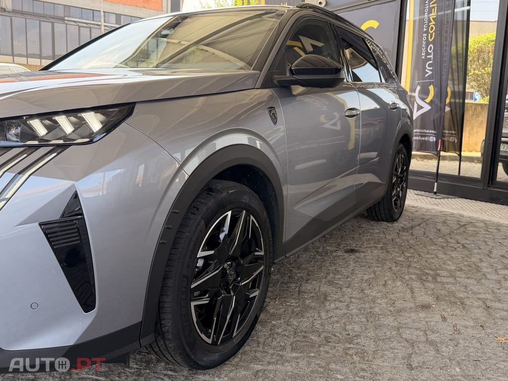 Peugeot 5008 1.2 Hybrid GT e-DCS6