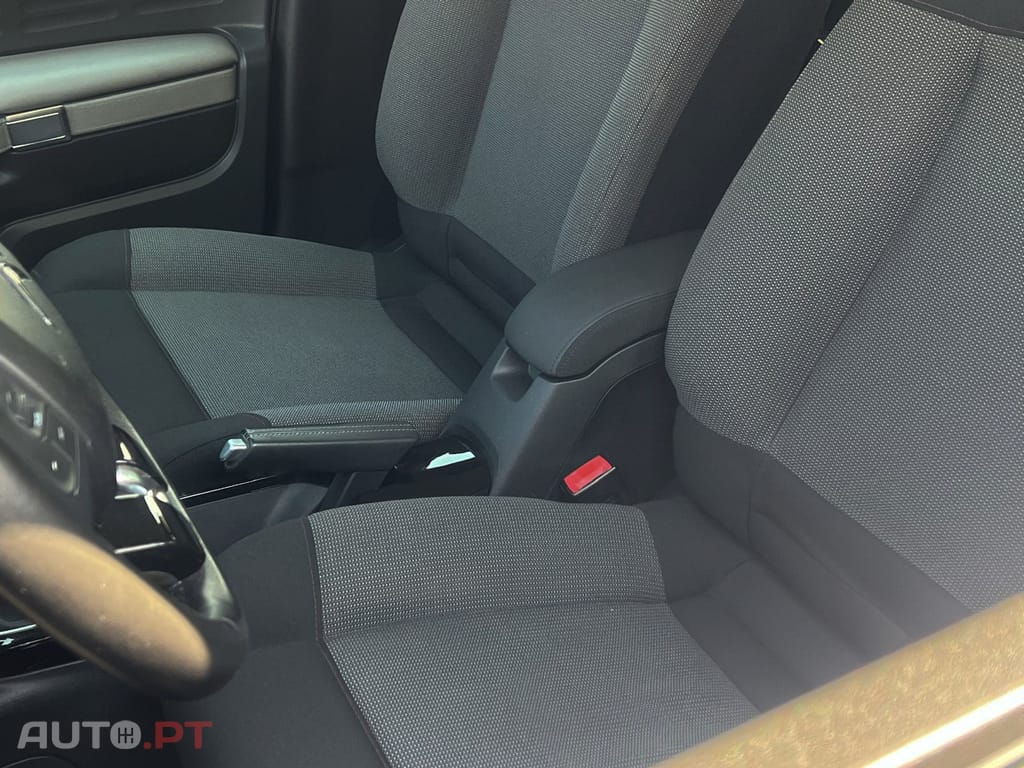 Citroen C4 Cactus SHINE 1.6 e-HDI