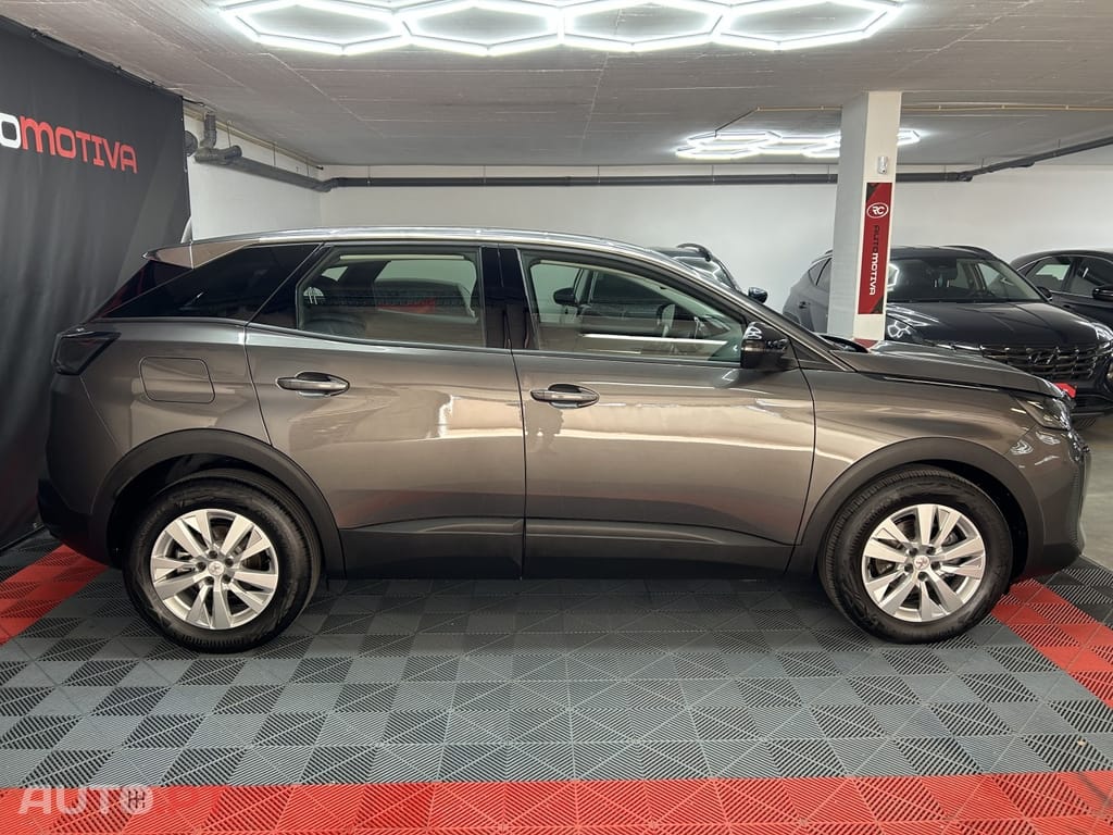 Peugeot 3008 1.2 PureTech Allure EAT8