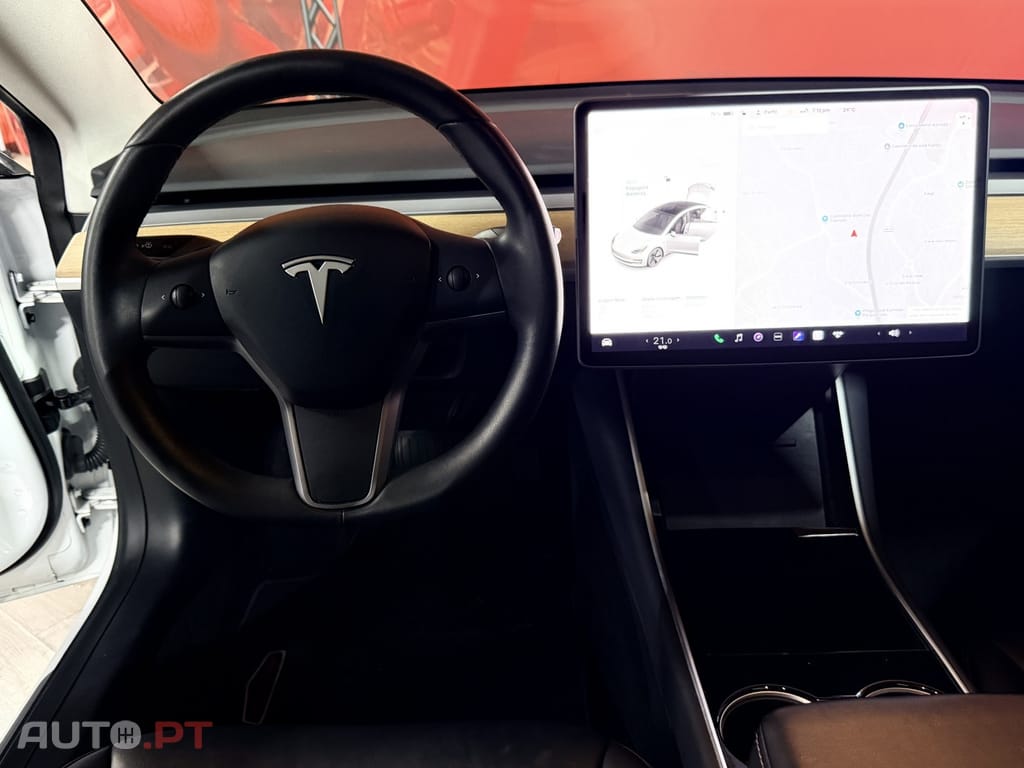 Tesla Model 3 Tração Traseira Premium