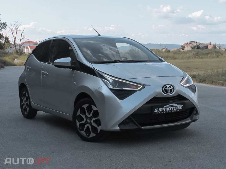 Toyota Aygo 1.0 X-Play Plus