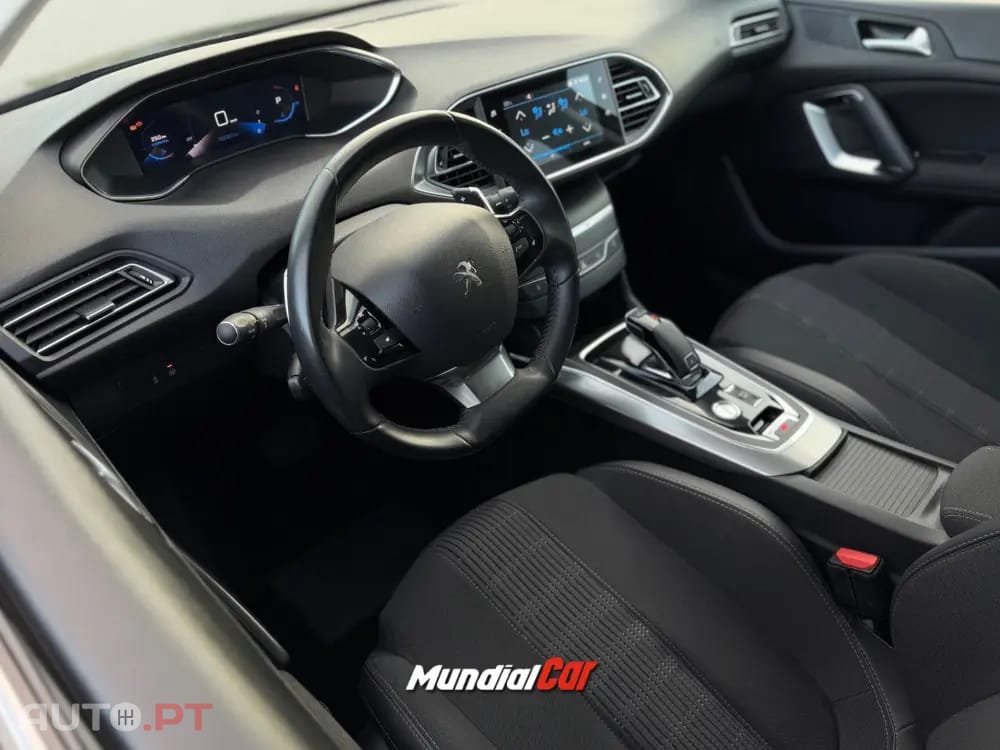 Peugeot 308 1.2 PureTech Allure EAT8