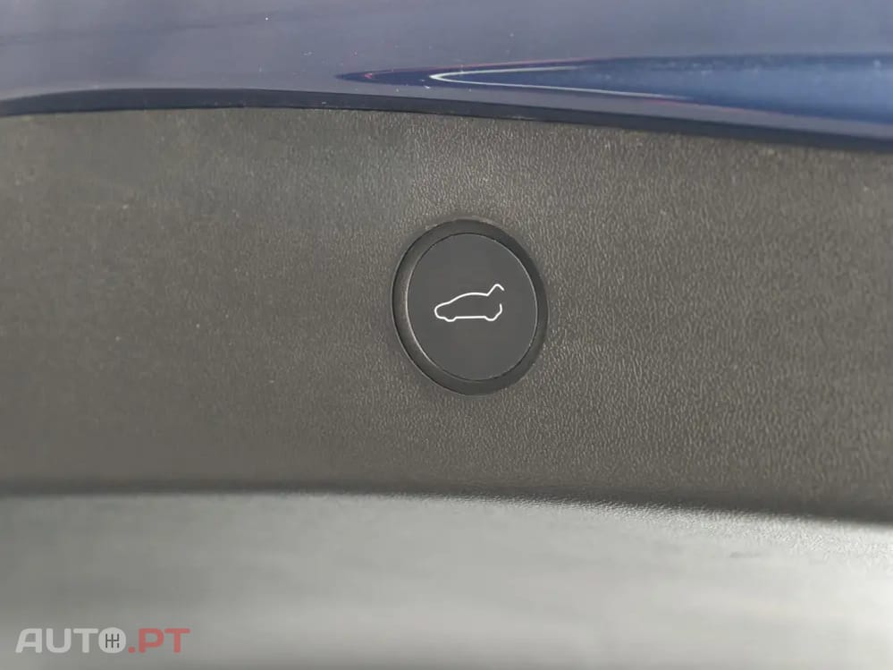 Tesla Model 3 Performance Tração Integral