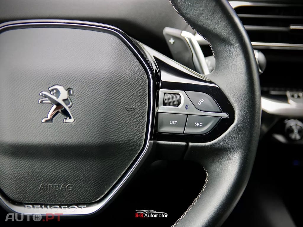 Peugeot 3008 1.6 Hybrid Allure e-EAT8