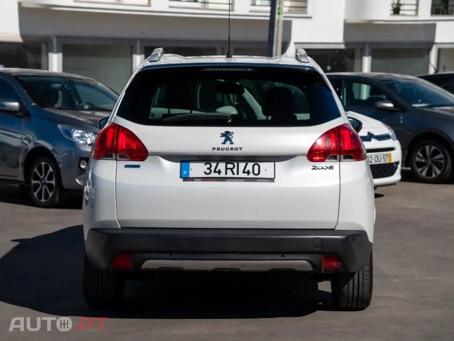 Peugeot 2008 1.6 BlueHDi Allure