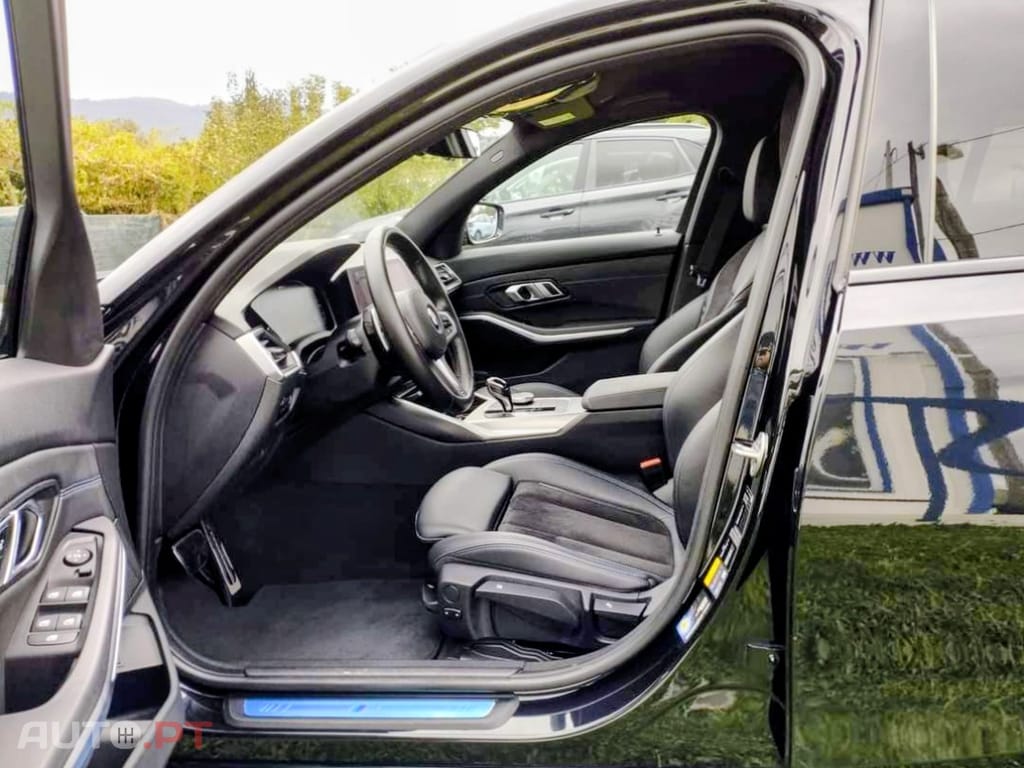 BMW 330 E pack M Auto