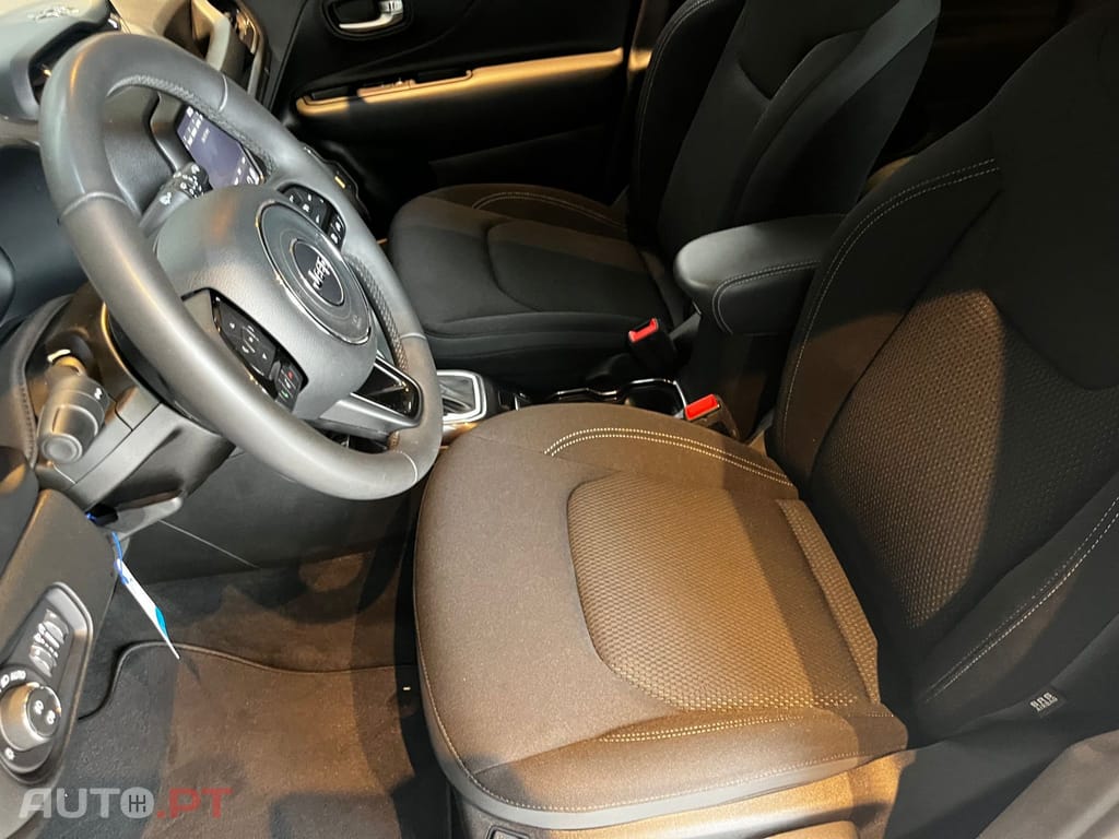 Jeep Renegade 1.3  AWD Híbrido 4Xe LIMITED  I.V.A DEDUTÍVEL 