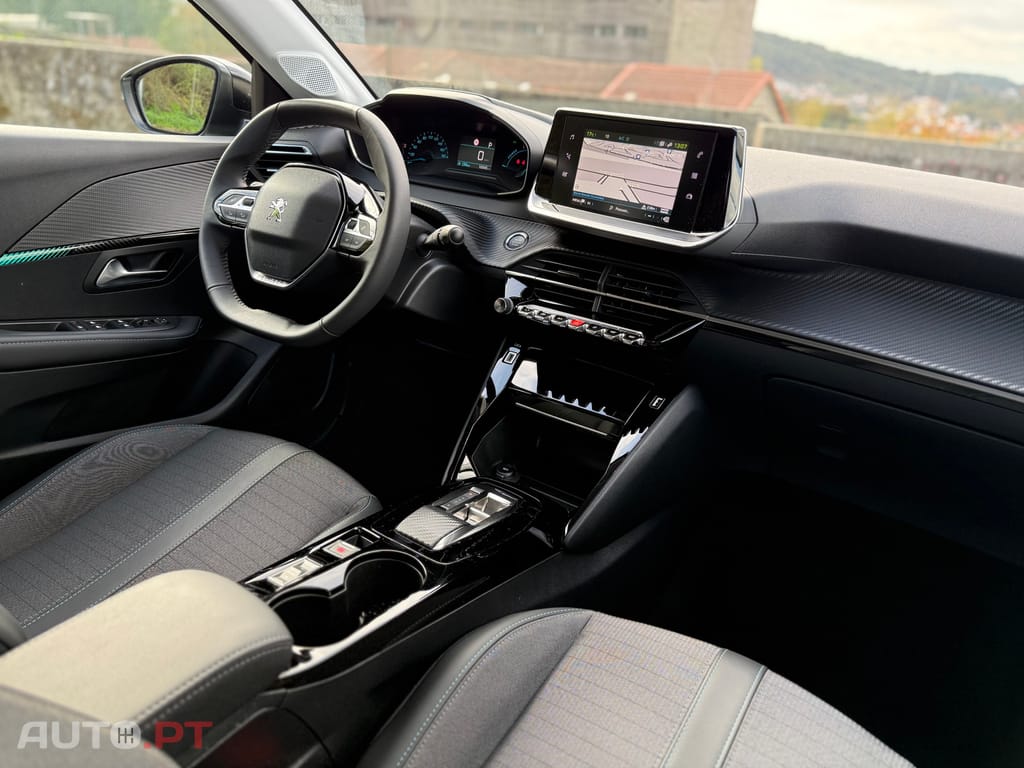 Peugeot E-208 50 kWh Allure