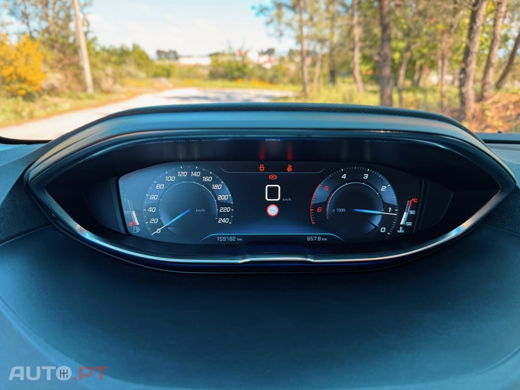 Peugeot 3008 1.5 BlueHDi Active Pack