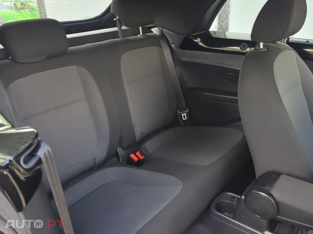Volkswagen New Beetle Cabriolet 1.6 TDI 50s