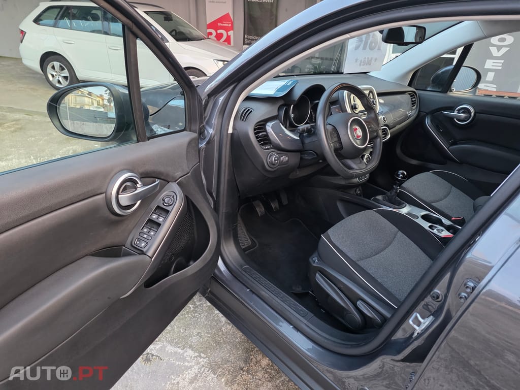 Fiat 500X 1.3Mjet Lounge GPS J17
