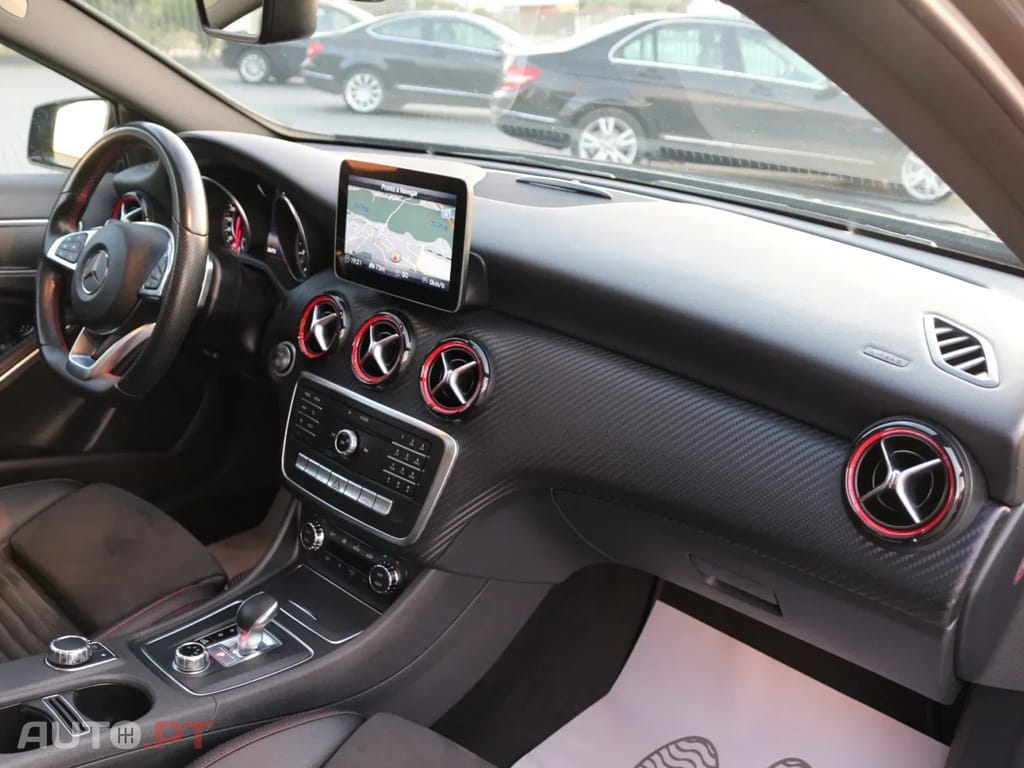 Mercedes-Benz A 45 AMG 4-Matic