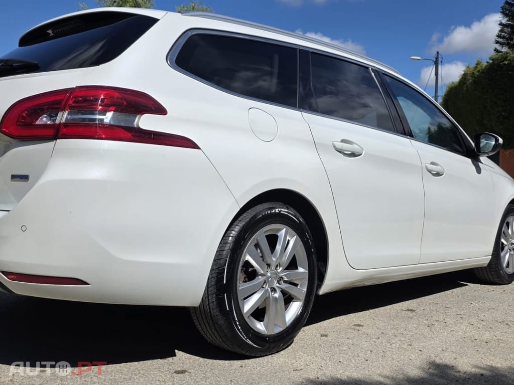 Peugeot 308 1.6 BlueHDi Style